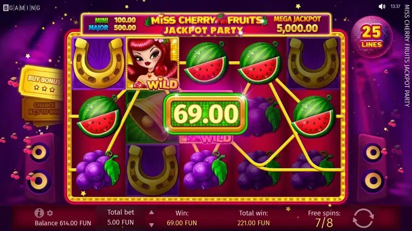 Miss Cherry Fruits Jackpot Party slot screenshot 
