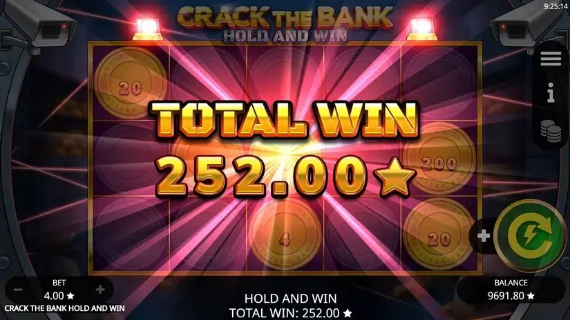 Crack the Bank Hold And Win slot screenshot 