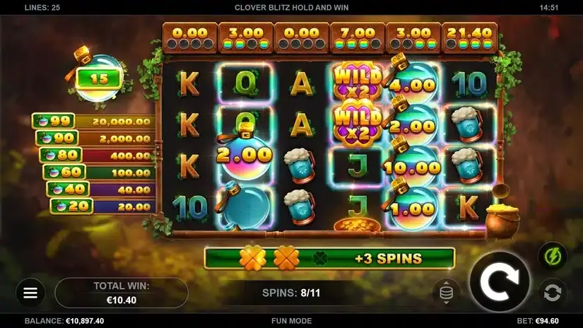 Clover Blitz Hold and Win slot screenshot 
