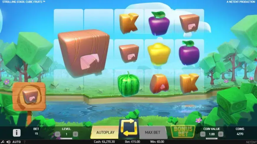 Strolling Staxx Cubic Fruits slot screenshot 3