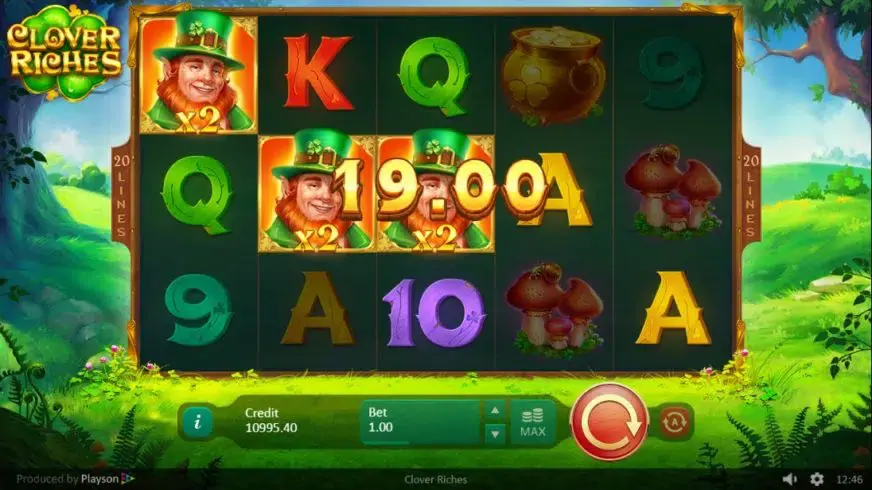 Clover Riches slot screenshot 2