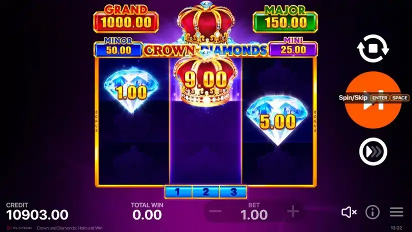 Crown & Diamonds: Hold and Win slot screenshot 5