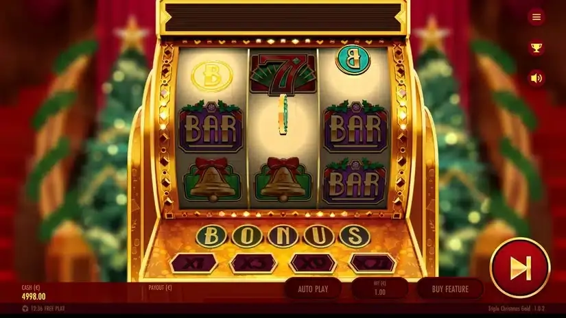 Triple Christmas Gold slot screenshot 2